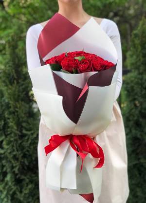 Bouquet of 25 Red Roses - flowers delivery Dubai