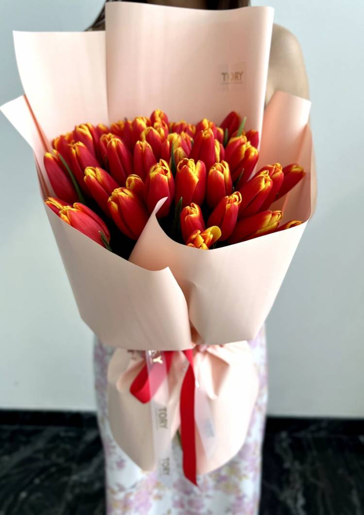 Bouquet of 51 tulips 