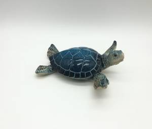 Turtle 16 cm blue - flowers delivery Dubai