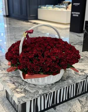 301 red roses in a basket - flowers delivery Dubai