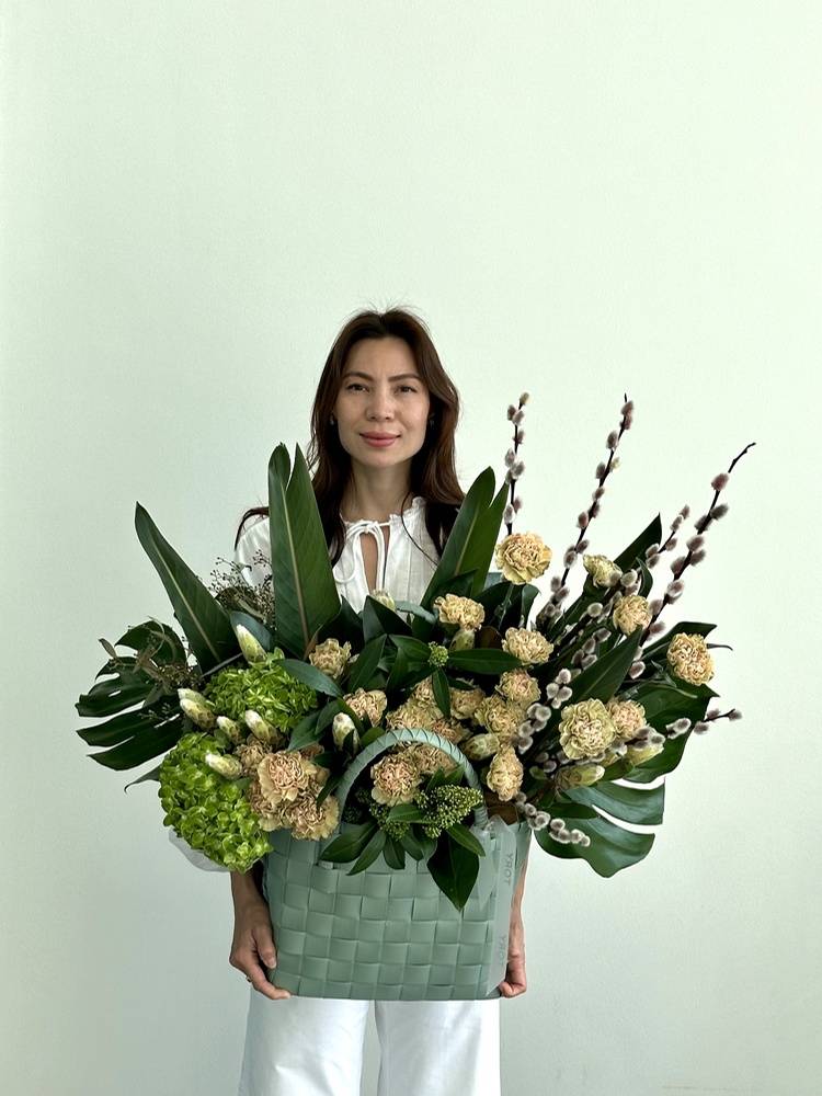 Arrangement in a bag 