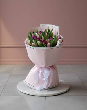 bouquet of 35 mixed tulips - flowers delivery Dubai