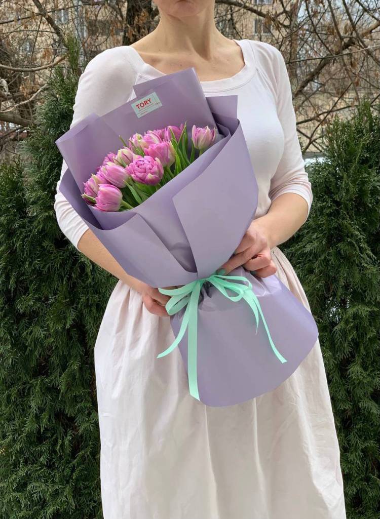 Bouquet of 15 lilac-pink peony tulips