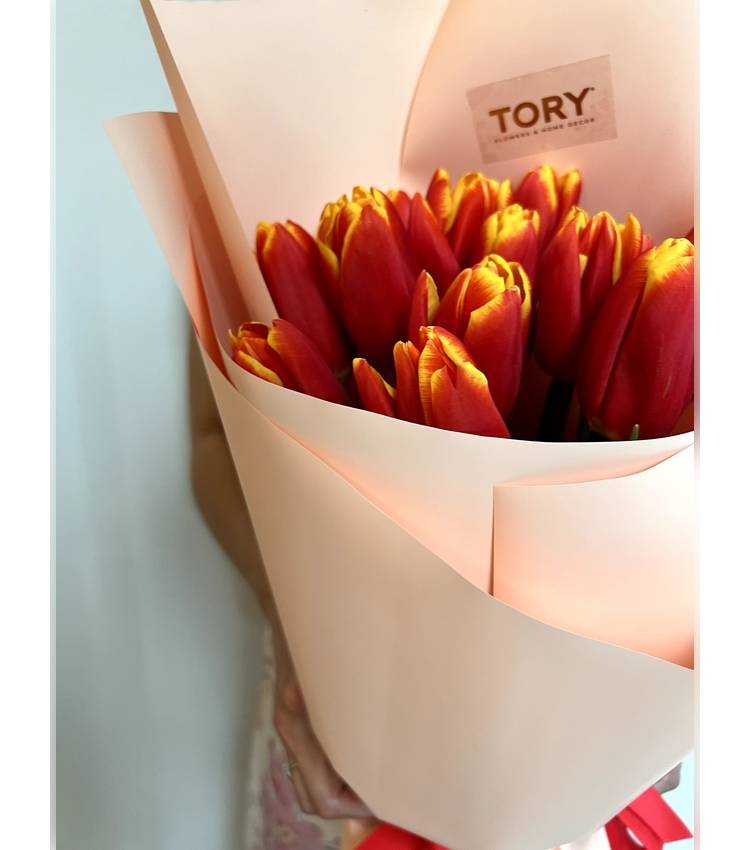 Bouquet of 15 tulips 
