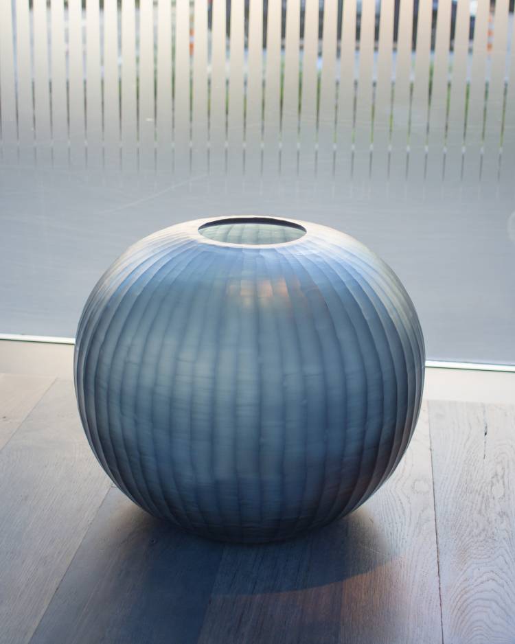 Gobi Vase round indigo 30 cm