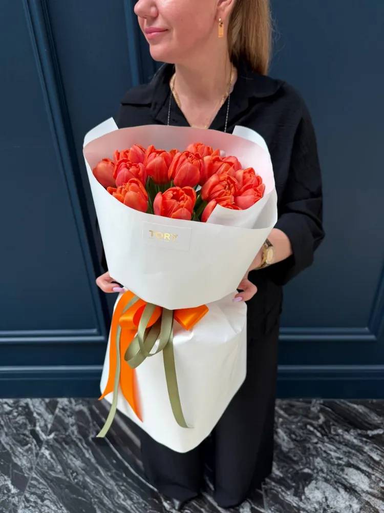 A bouquet of 15 orange peony tulips