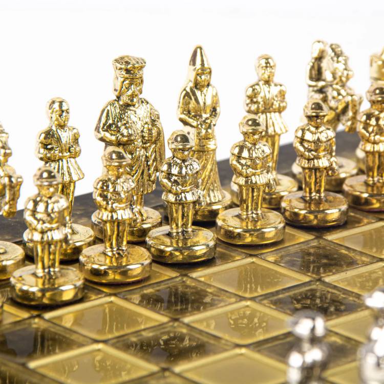 Metal Chess  Byzantine  set with Gold & Silver Chessmen  20cm Chessboard in Brown