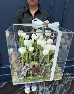 Royal Tulip Case - flowers delivery Dubai
