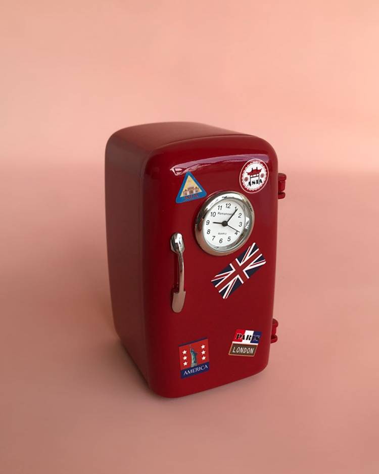 Table clock "Refrigerator"