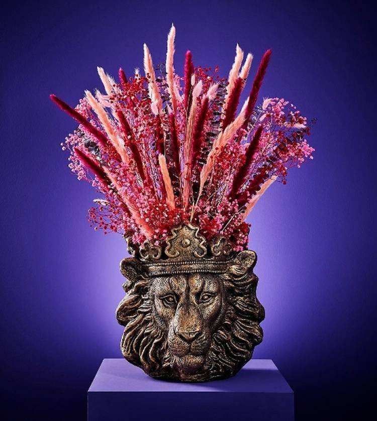 Planter head "Lion Clarence", gold