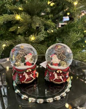 Snow globe Santa Claus assorted 6x9x6cm - flowers delivery Dubai