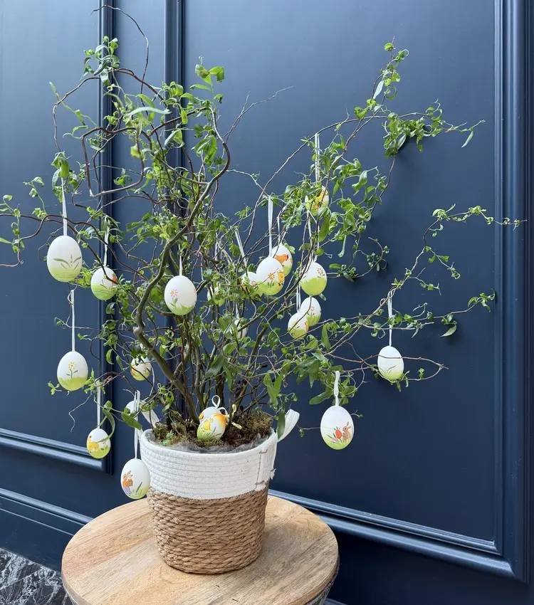 Easter tree