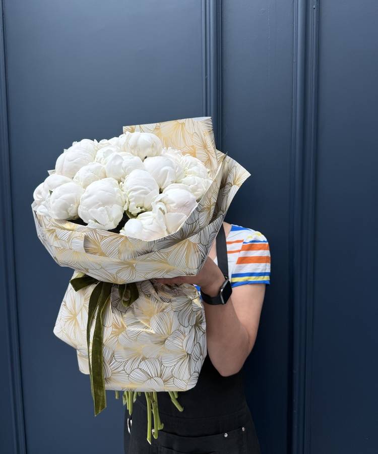 51 white peonies 