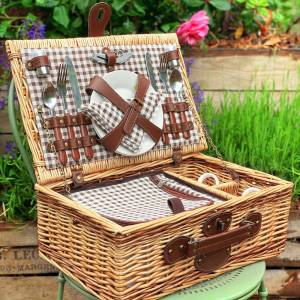 Picnic basket 