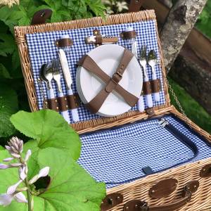 Picnic basket 