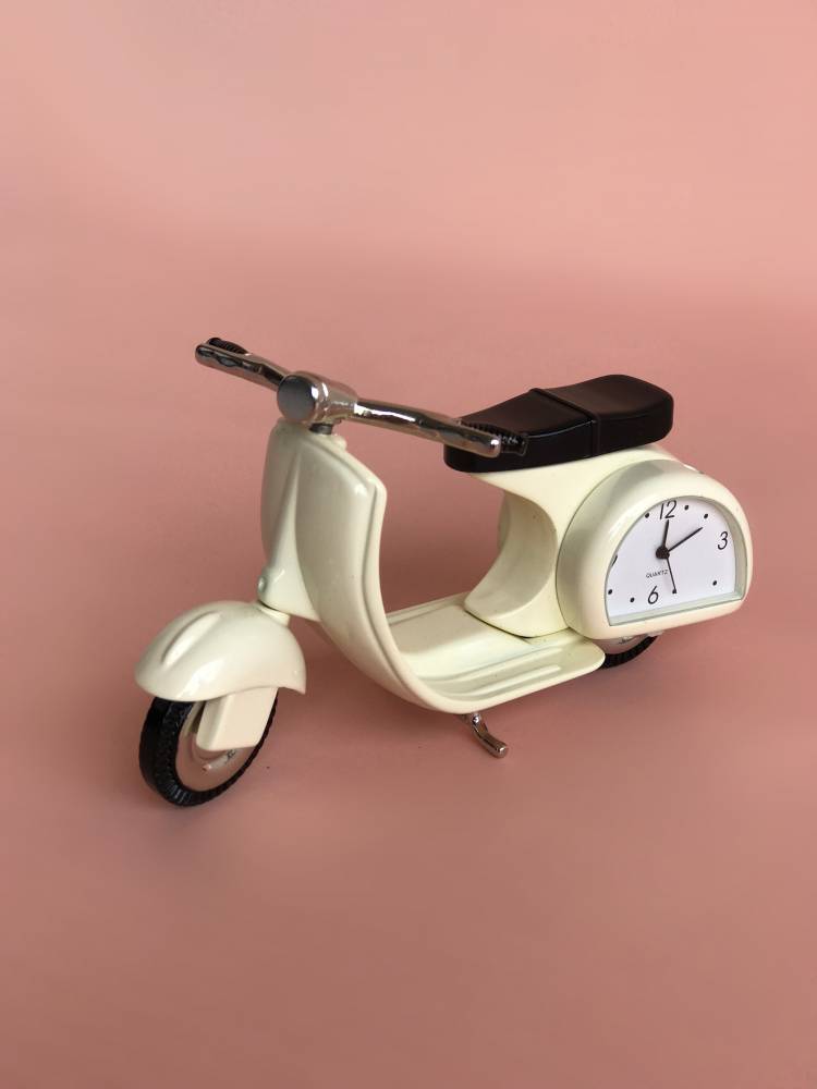 Table clock "Moped"