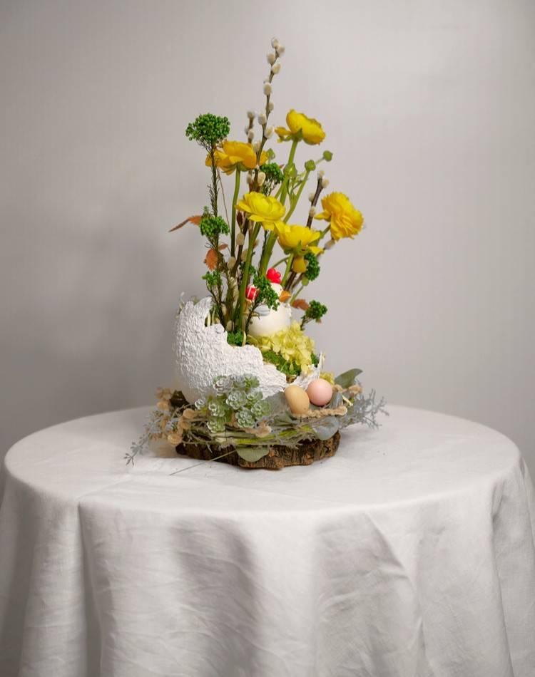 Easter composition 