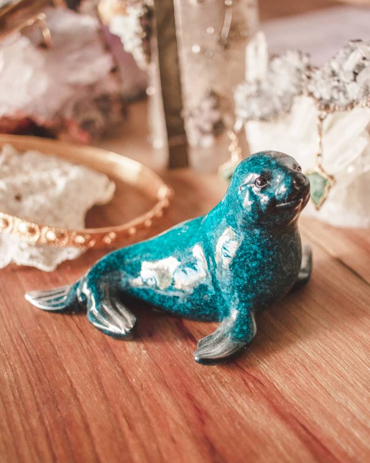 Statuette Sea Lion, blue/silver 12 cm