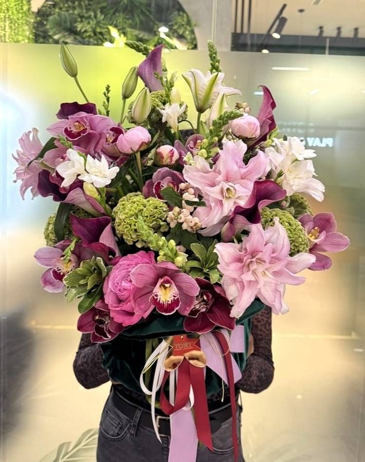 bouquet "Legend of Montmartre"