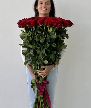 Букет 25 импортных красных роз, 100см - flowers delivery Dubai