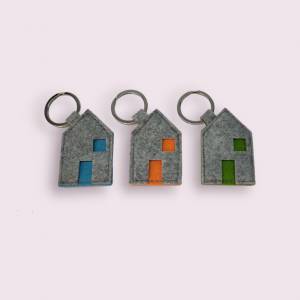 Felt Keychain house Color - flowers delivery Dubai