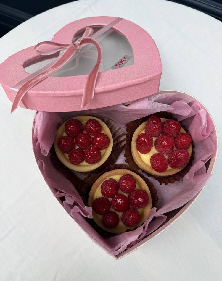 Sweet set of tartlets 