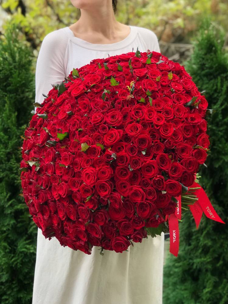 Bouquet of 301 Red Roses