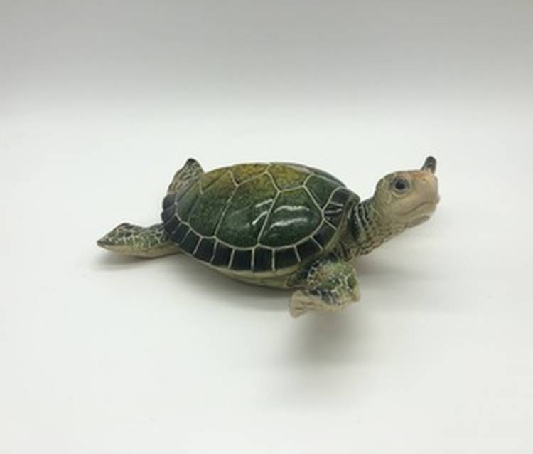 Turtle 16 cm green