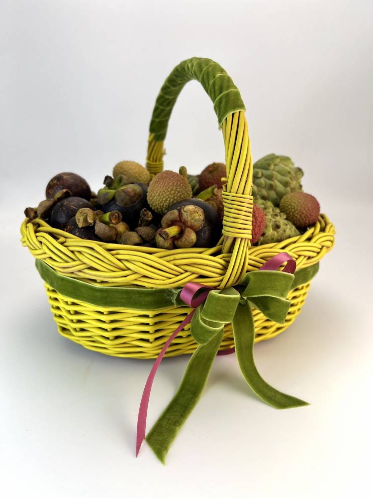 Fruit basket "Exotic"