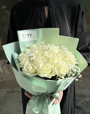 Bouquet of 21 white roses - flowers delivery Dubai