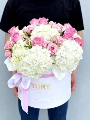 Odile's charm - flowers delivery Dubai