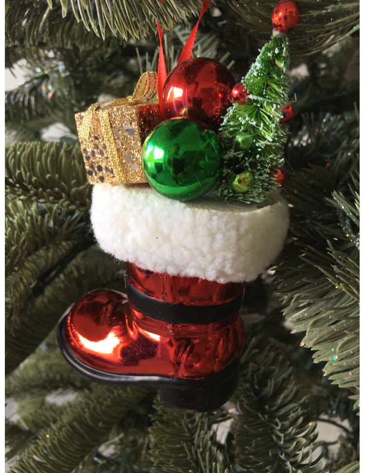 Christmas tree decoration "Gifts in Santa