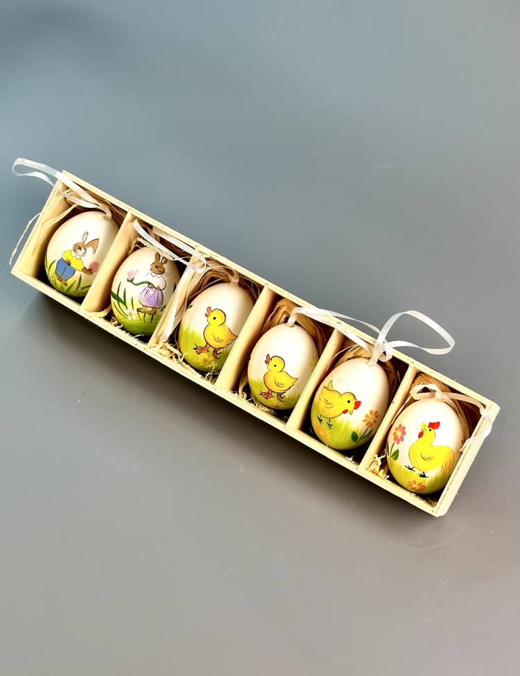 Set of 6 wooden Easter eggs