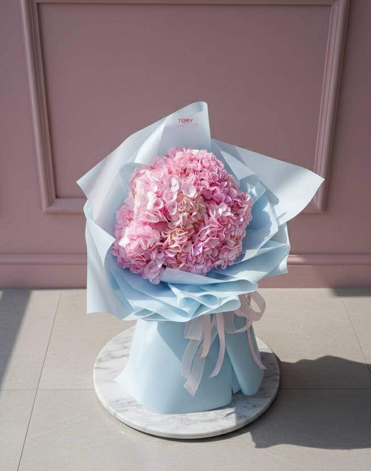 Bouquet of 5 pink hydrangeas