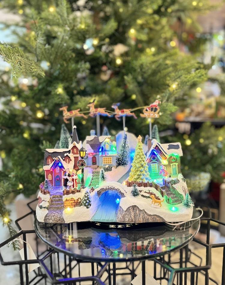 Village Flying Sleigh Anim, Christmas tree. LED & Music