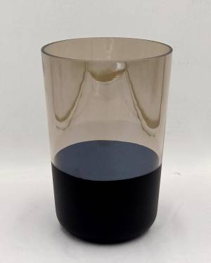 Black glass vase, 22 cm - flowers delivery Dubai