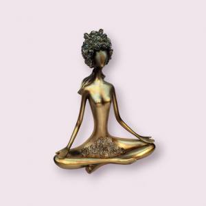 Polyres Yoga figure 