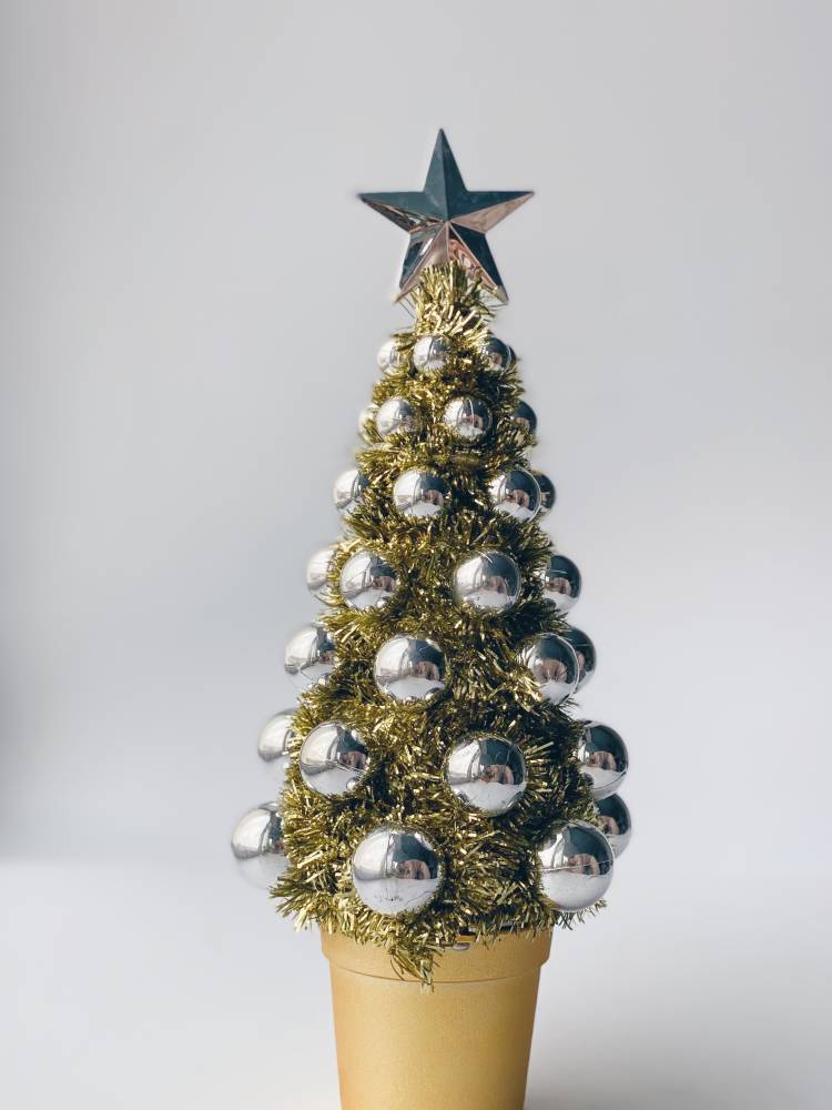 Christmas tree decorated with balls in a pot 11x11x29.5 cm