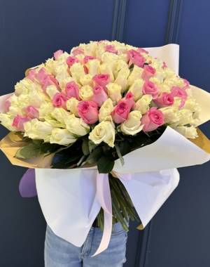 Bouquet of 101 Roses mix - flowers delivery Dubai