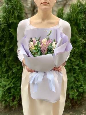 Bouquet of 15 Mixed Hyacinths - flowers delivery Dubai