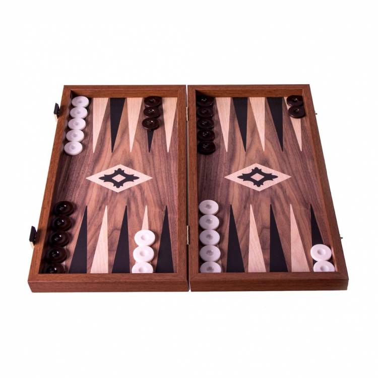 Backgammon handcrafted walnut wood replica with black and oak points