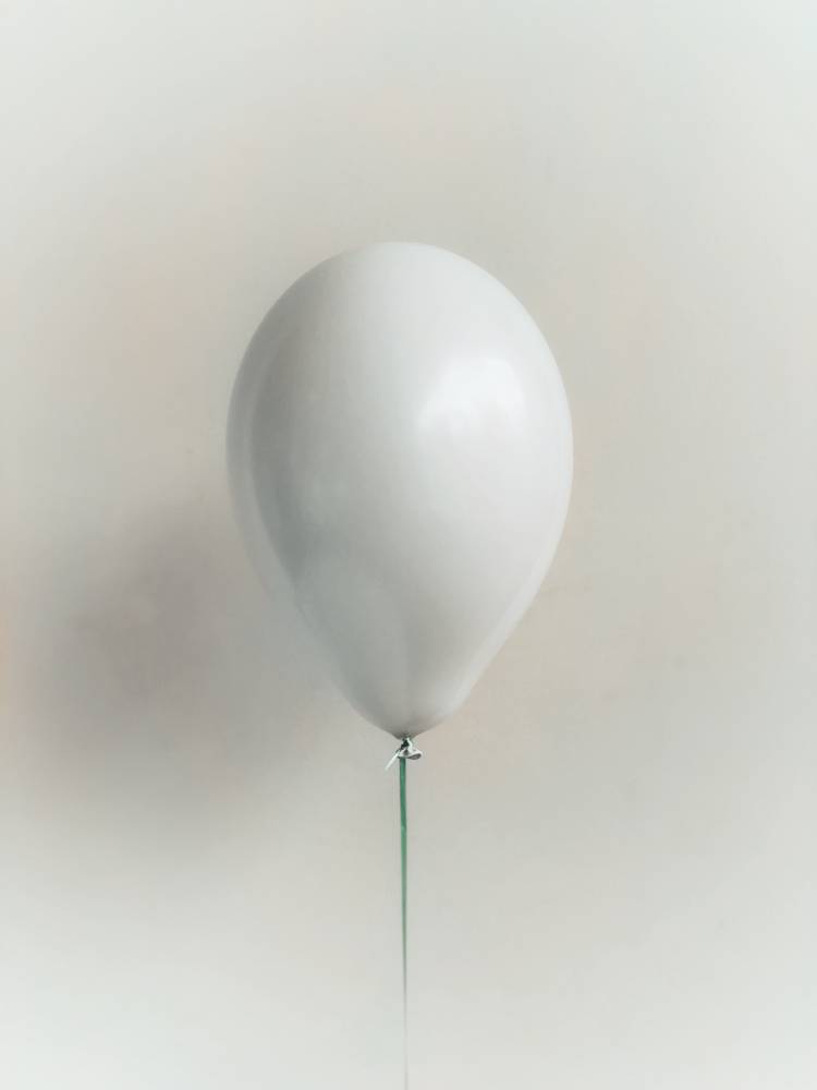 Balloon White pastel