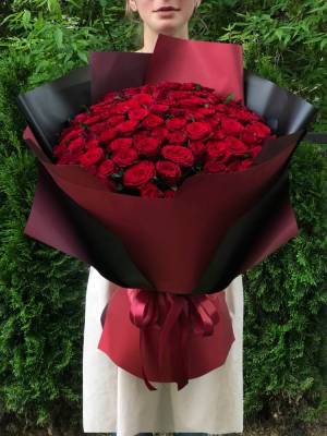 Bouquet of 101 red roses - flowers delivery Dubai