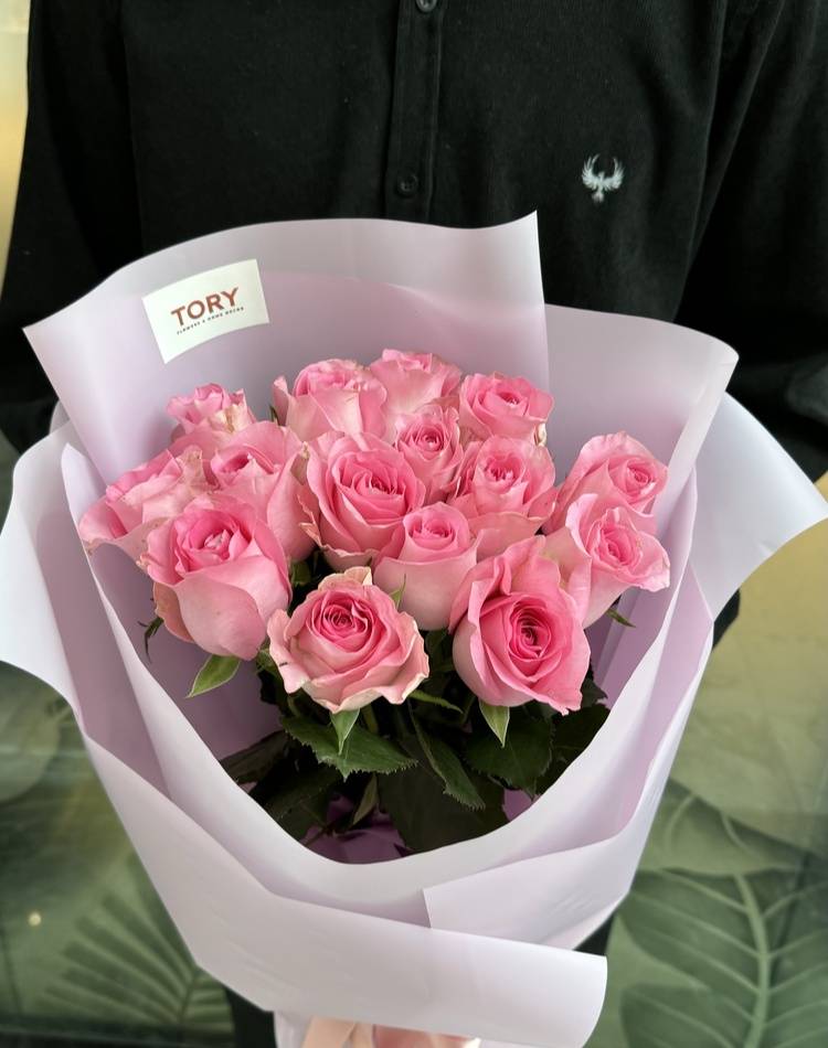 Bouquet of 15 pink roses