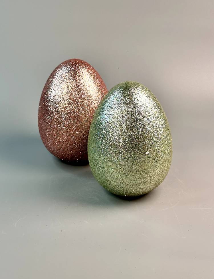 Plastic shiny egg 9*12*9 cm