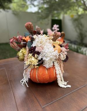 Halloween composition 