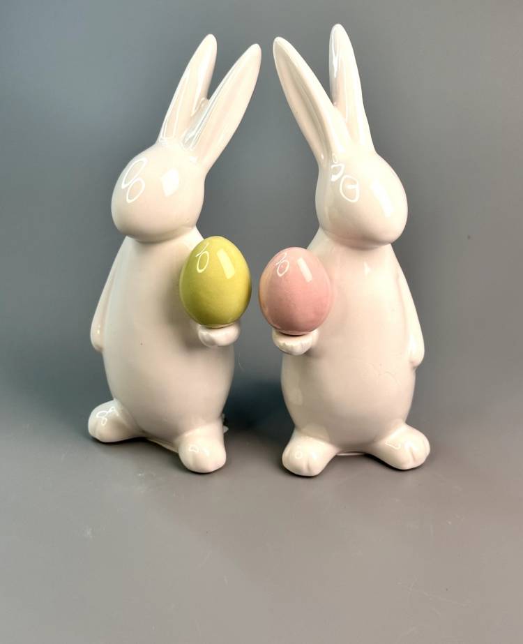 Bunny with egg ceramic white 7*19*8 cm