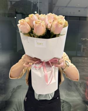 Bouquet of 15 Peach Roses - flowers delivery Dubai