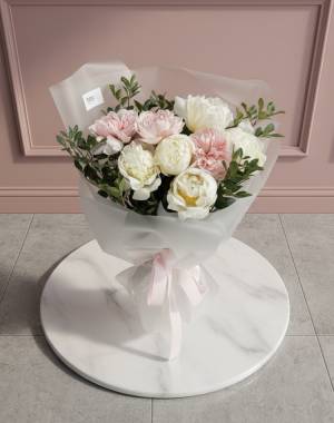 Crystal Purity - flowers delivery Dubai