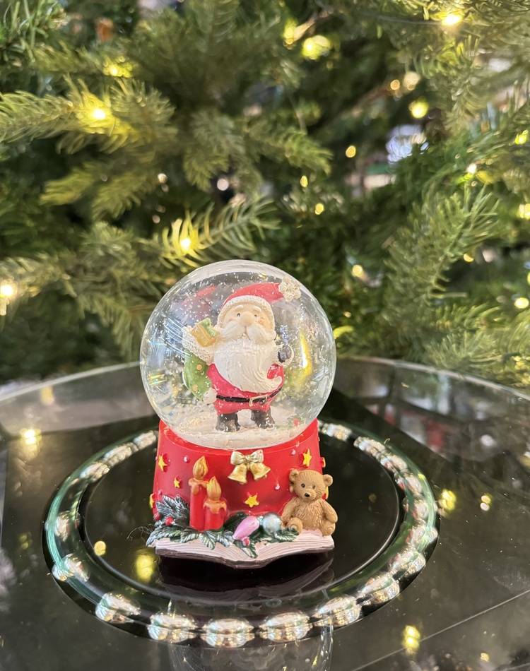 Snow globe santa assorted, glass red  6x9x7cm